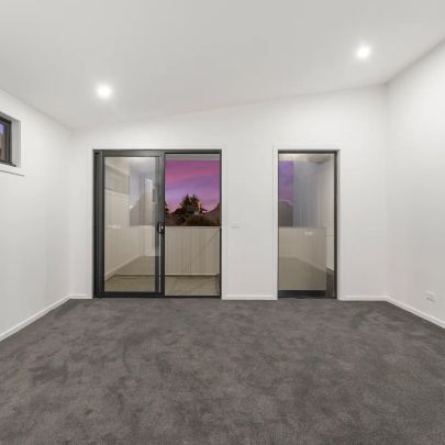 Bayside Luxury - Photo 1