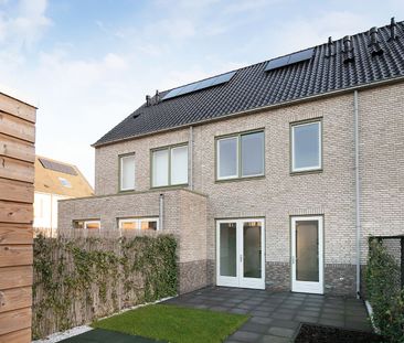 Te huur: Huis Addy Kleijngeldstraat 102 in Helmond - Photo 3