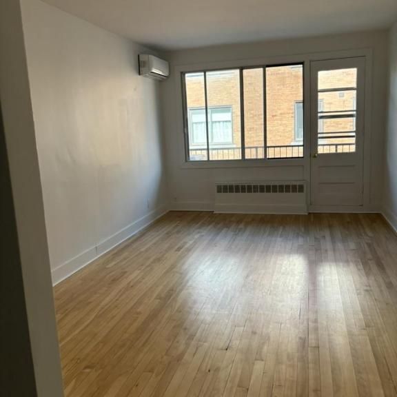 3 1/2 - Montréal (Côte-des-Neiges) - 1 395 $/mois - Photo 1