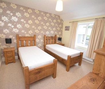 Thorncliffe Avenue, Darley Dale, DE4 - Photo 4