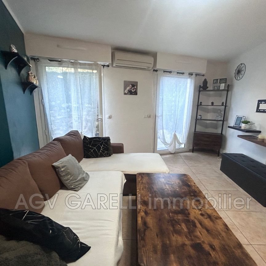 Location Appartement 2 pièces 44m² HYERES 83400 - Photo 1