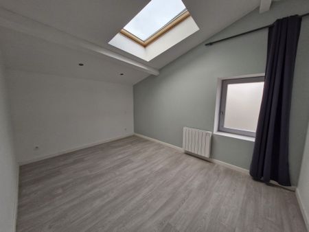 Location Appartement 4 pièces 75m² VIENNE 38200 - Photo 3