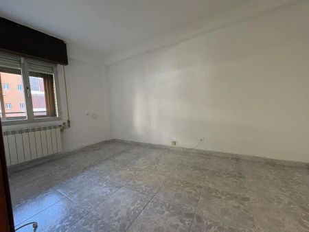 Piso de alquiler en De Ocaña, Aluche - Foto 4