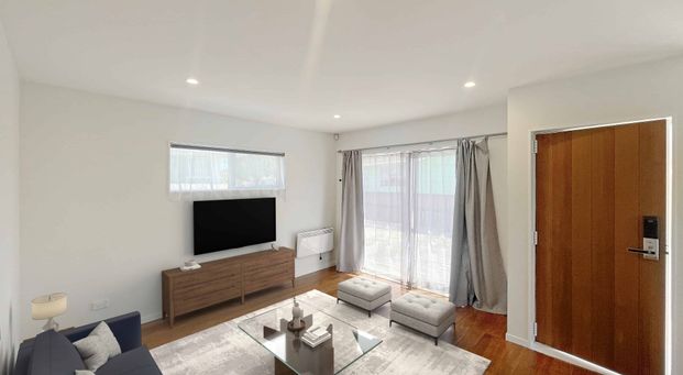 LOVELY 3 BEDROOM HOUSE - Photo 1