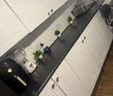 Room in a Shared House, Monega Road, E7 - Photo 2