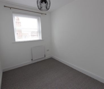 Hunter Hill Road, S11, Sheffield - Photo 1