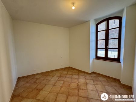 Location Appartement 3 pièces 83m² ALBI 81000 - Photo 2
