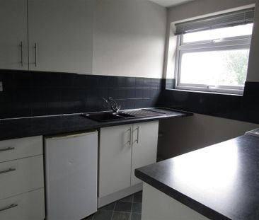 1 bedroom house to rent - Photo 2