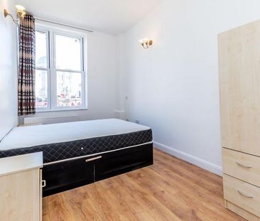 Two double bedrooms in the heart of Camden mins to Regents Park and... - Photo 4