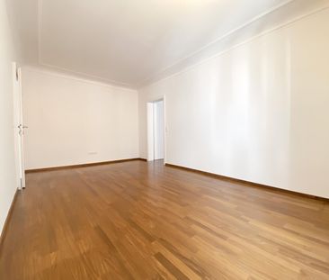 Wohnen mit besonderem Flair: Zentrale 3,5-Zimmerwohnung in der Feld... - Photo 3