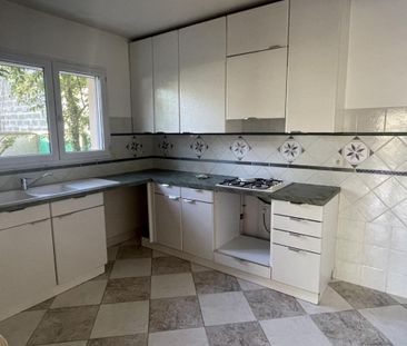 Location Appartement 4 pièces 110m² VILLENAVE D ORNON 33140 - Photo 6