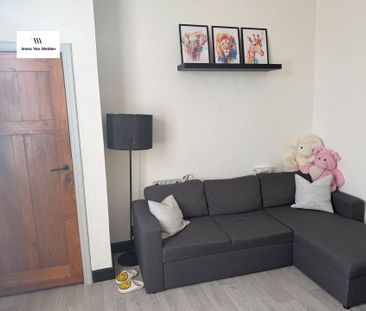 Knusse stadswoning met aanbouw, tuin en garage - Foto 6