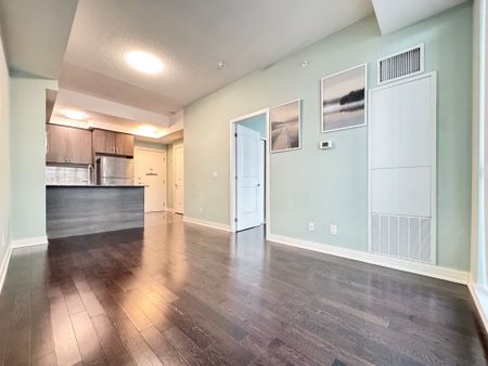 For Lease - 9191 Yonge Street Unit# SW812, Richmond Hill, Ontario - Photo 2