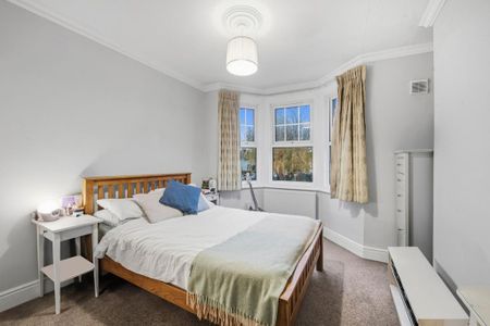 2 bedroom maisonette to rent - Photo 3