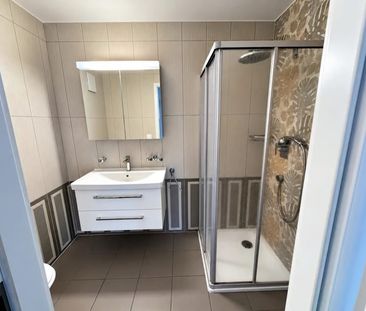 2.5 Zimmer, 60 m², 1. Stock - Foto 3
