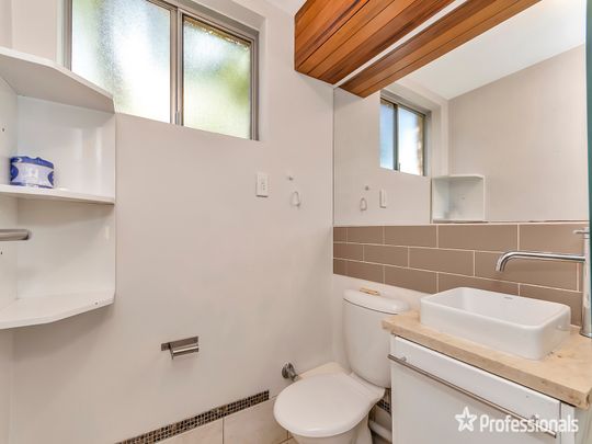 12/1055 Albany Highway, St James WA 6102 - Photo 1