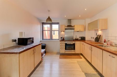 Avenue Road, Leamington Spa - Photo 2