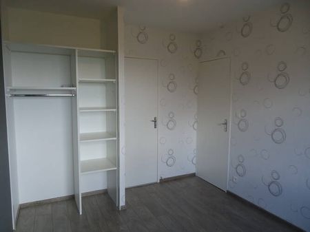 Location appartement t1 bis 2 pièces 32 m² à Rodez (12000) - Photo 4