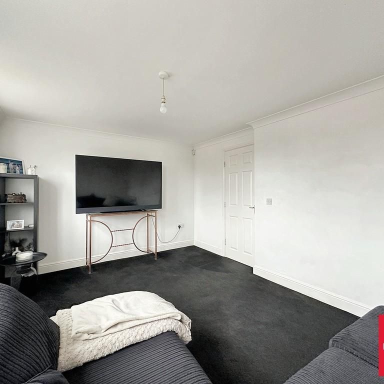 4 bedroom townhouse to rent - Photo 1