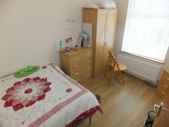 Unit 2, 29 Cromwell Road, Botanic, BT71JW, Belfast - Photo 1