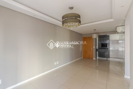 Apartamento com 3 quartos e 84m² para alugar em Passo da Areia, Porto Alegre. - Foto 2