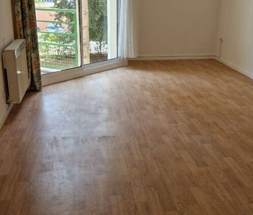 Location Appartement 2 pièces 51m² - Photo 3