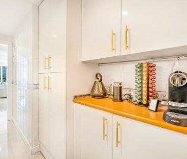 Luxury Apartment for rent in Nueva Andalucia, Andalusia - Photo 4