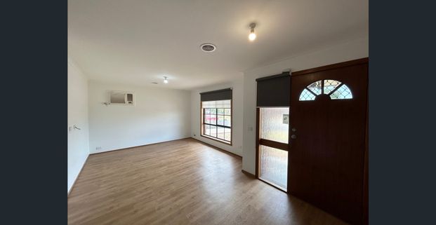 GARDEN MAINTENANCE INCLUDED! - Photo 1