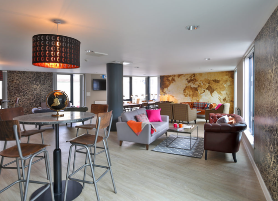 Studio to rent - Photo 1