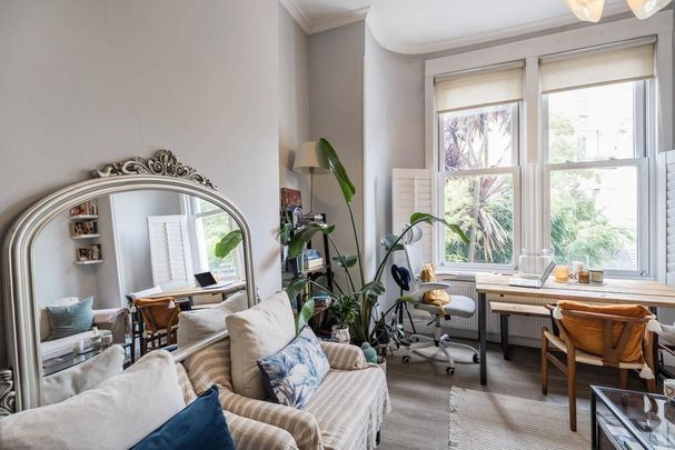 1 bedroom flat to rent - Photo 1