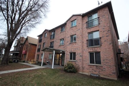 For Lease - 28 Victoria Avenue Unit# 208, Hamilton, Ontario - Photo 2