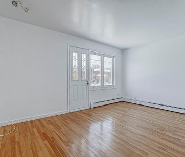 4 1/2 avec 2chambres fermées - Photo 2