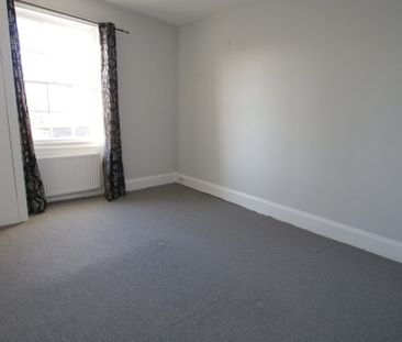 3 Queens Parade, CHELTENHAM GL503BB - Photo 1