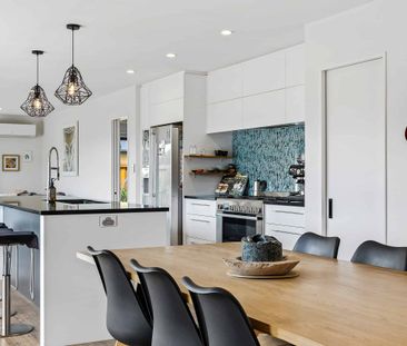 Modern Family Living in a Quiet Cul-de-Sac - Photo 2