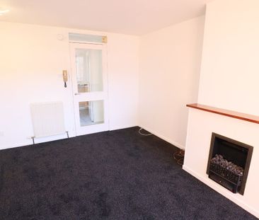 1 Bed, First Floor Flat - Photo 6