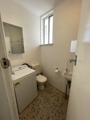 Home For Rent - Photo 4