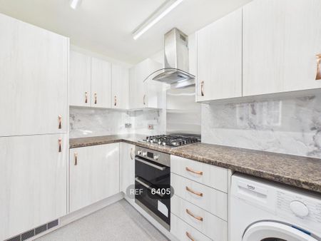 2 bedroom apartment to rent - Photo 3