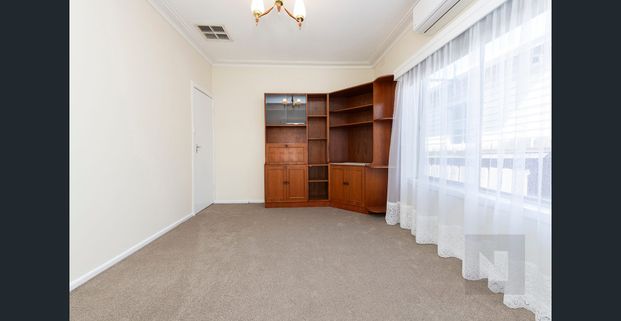 3-Bedroom Home + Study in a Fantastic Location - Photo 1