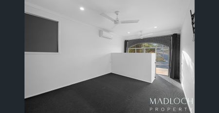 GORGEOUS RENOVATED HOME - Take over lease - Photo 2