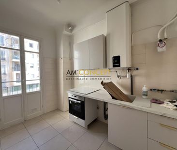 Location Appartement 3 pièces Meublé 59m² NICE 06100 - Photo 2