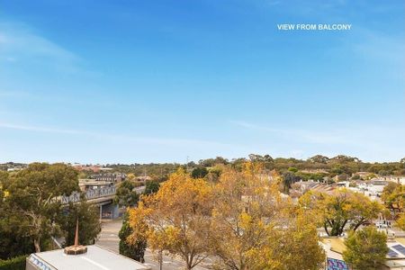 North Melbourne - Photo 4