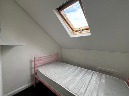 3 bedroom property to rent - Photo 3