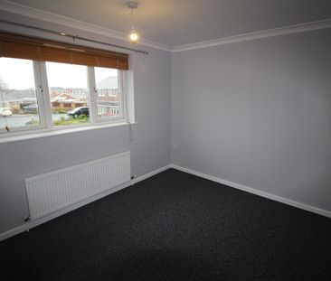 2 bedroom House for rent - Photo 2