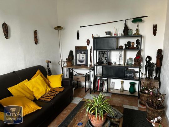Location Maison 3 pièces 65m² PLAISSAN 34230 - Photo 1