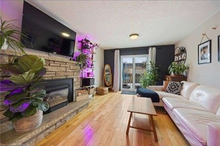 For Lease - 653 Fleet Street, Kingston, Ontario - Photo 3