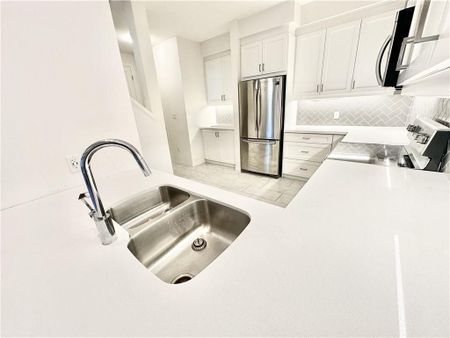 For Lease - 16 Ritchie Lane, Hamilton, Ontario - Photo 3