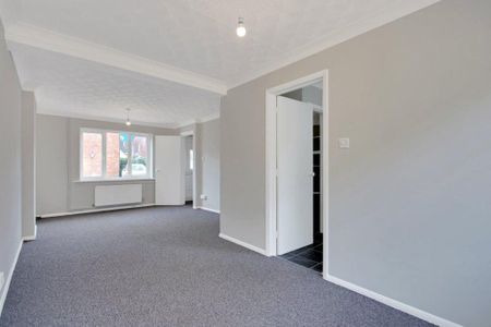 3 bedroom property to rent - Photo 3