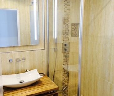 Appartement de type F2, centre ville de Lamorlaye, dans résidence s... - Photo 2