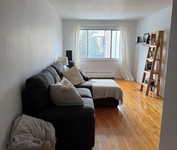 1 CH - 1 SDB - Montréal - $1,395 /mo - Photo 3