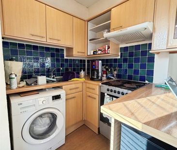 1 bedroom property to rent Shirley Court, York Road, Guildford, GU1 - Photo 5